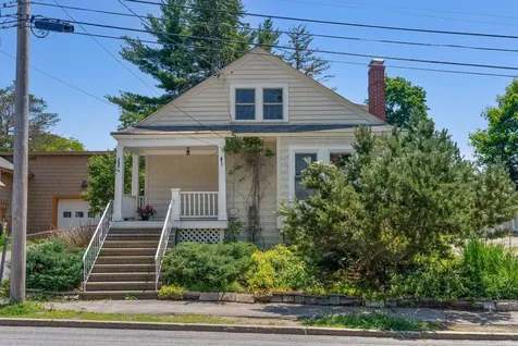 96 Western Promenade Auburn ME 04210