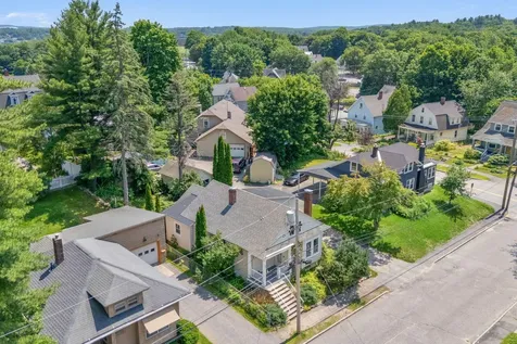96 Western Promenade Auburn ME 04210
