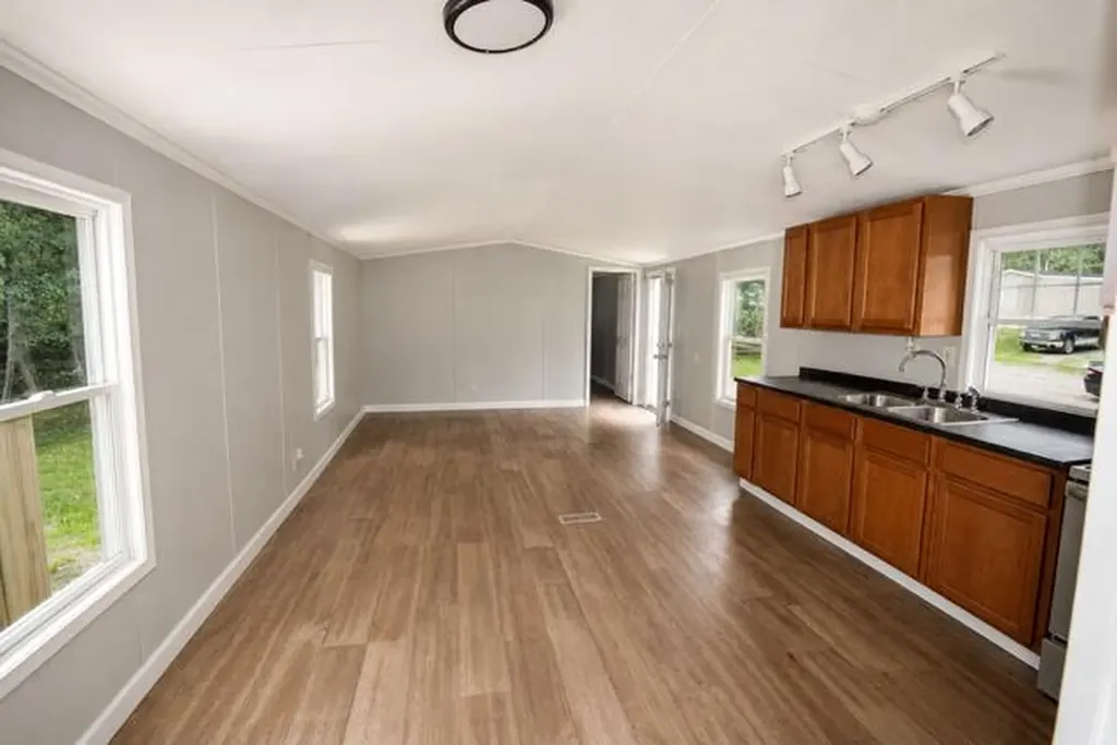12 Kennedy Lane Litchfield ME 04350