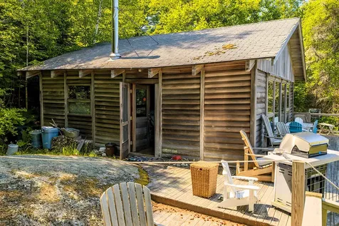 10 Maple Street South Thomaston ME 04858