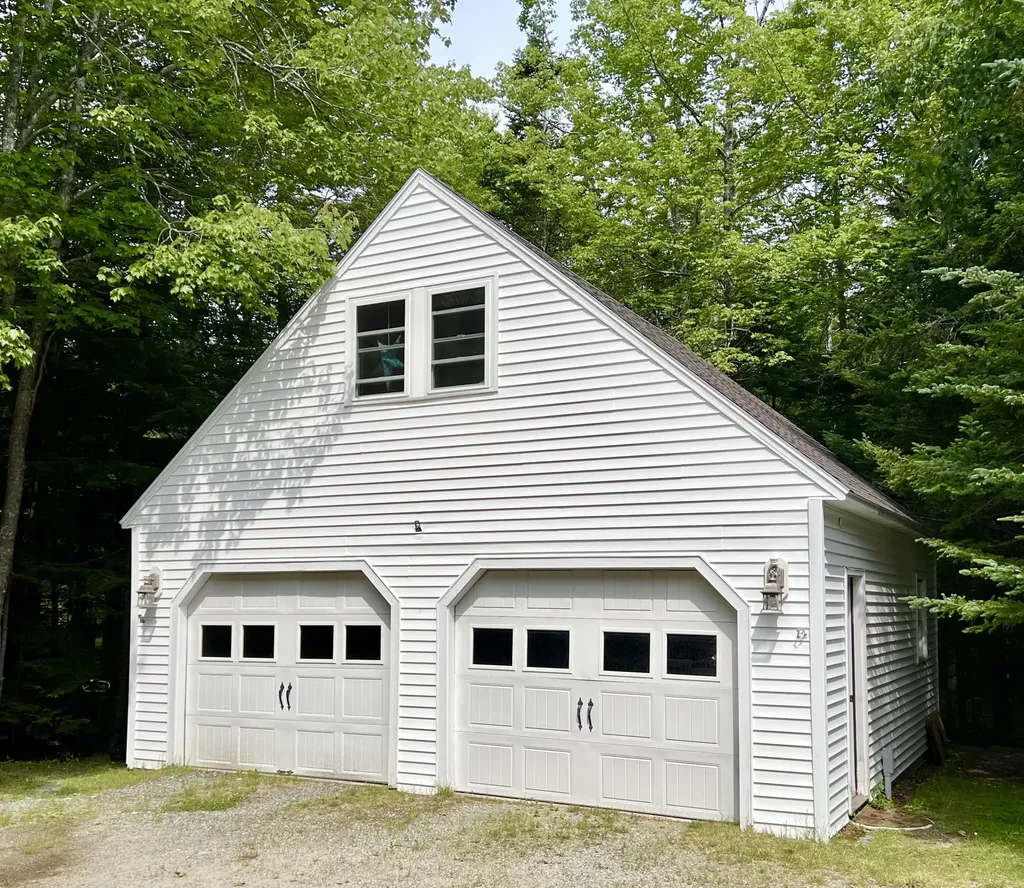 15 Salem Towne Road Southwest Harbor ME 04679