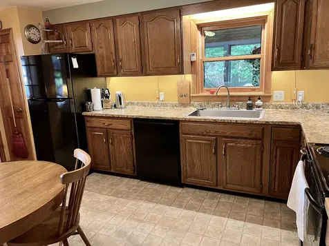 15 Salem Towne Road Southwest Harbor ME 04679