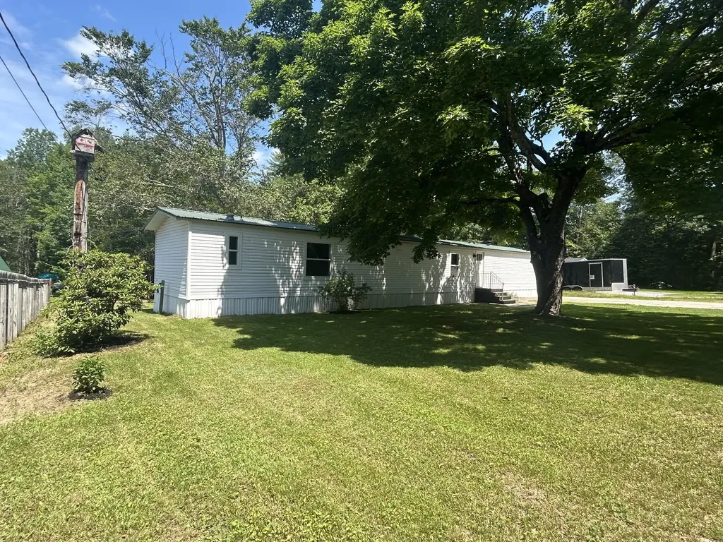 196 Old Orchard Road Buxton ME 04093