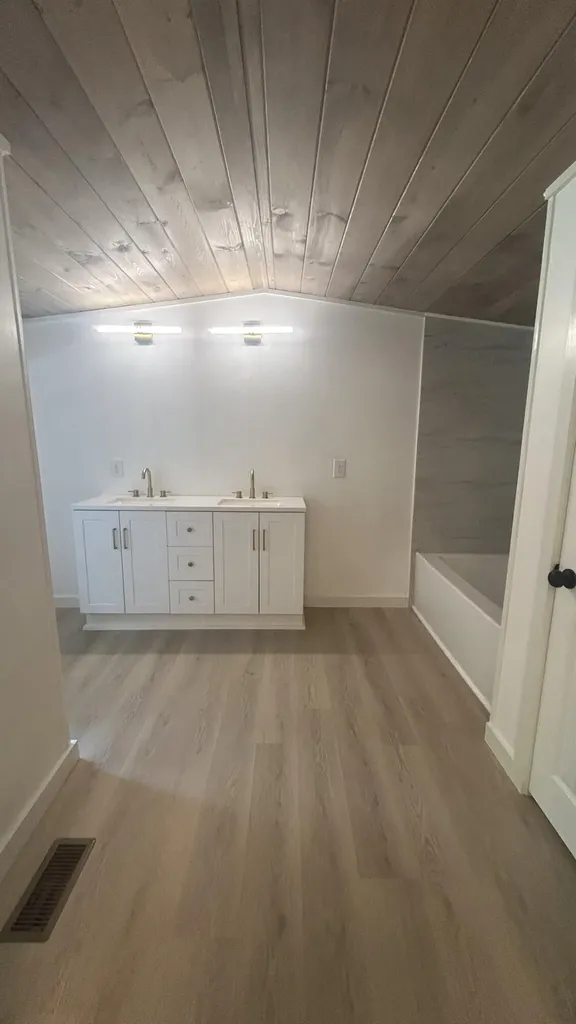 196 Old Orchard Road Buxton ME 04093