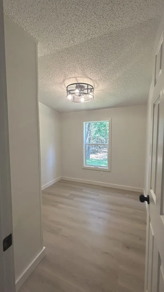 196 Old Orchard Road Buxton ME 04093