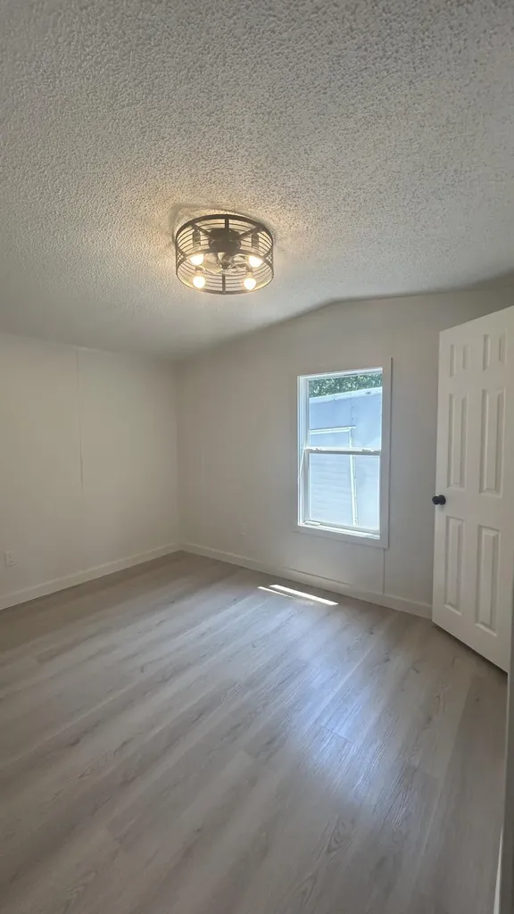 196 Old Orchard Road Buxton ME 04093