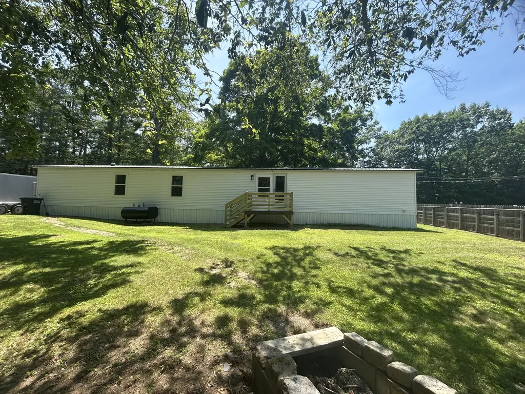 196 Old Orchard Road Buxton ME 04093
