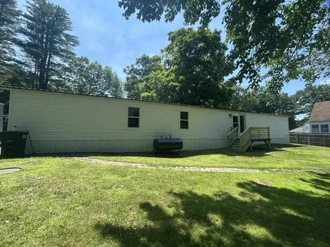 196 Old Orchard Road Buxton ME 04093