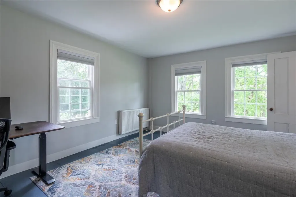 43 Old County Road Rockport ME 04856
