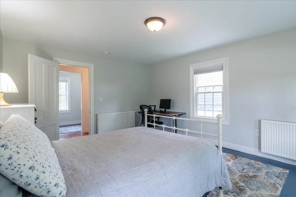 43 Old County Road Rockport ME 04856