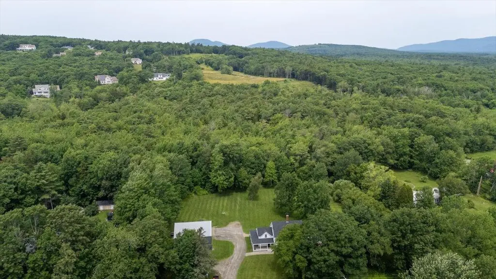 43 Old County Road Rockport ME 04856