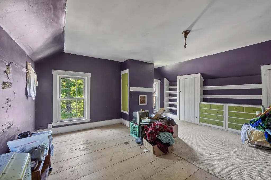65 Lewiston Road New Gloucester ME 04260