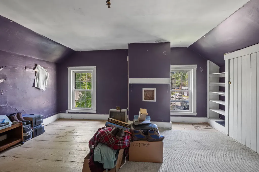 65 Lewiston Road New Gloucester ME 04260