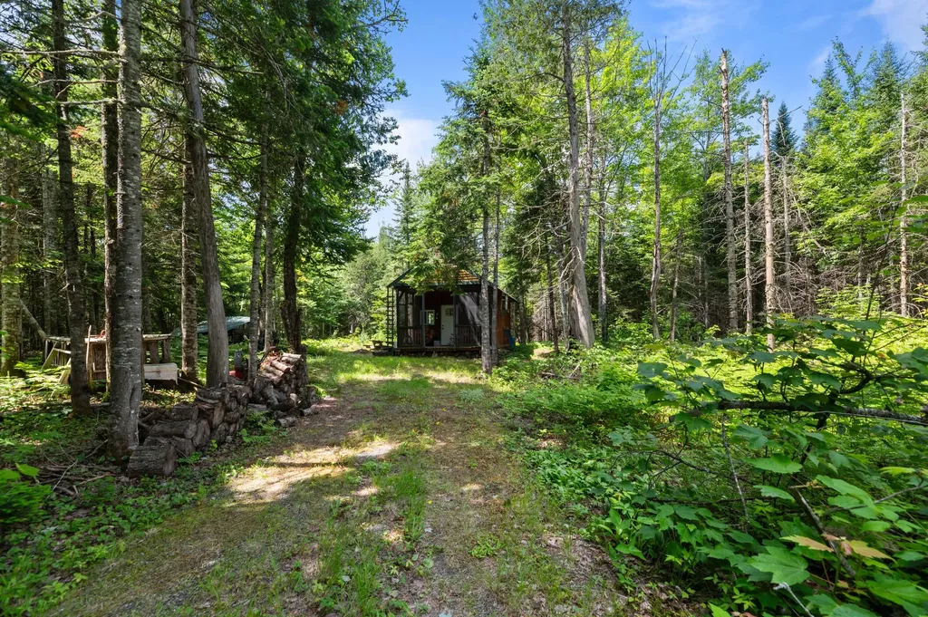 67 Callahan Road Salem Twp ME 04983