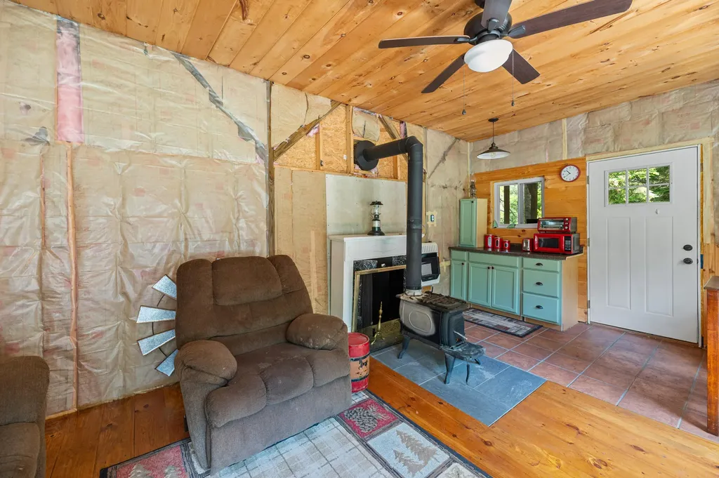 67 Callahan Road Salem Twp ME 04983