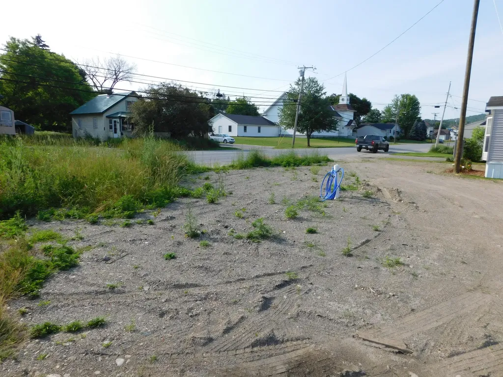 58 Fleming Street Lincoln ME 04457