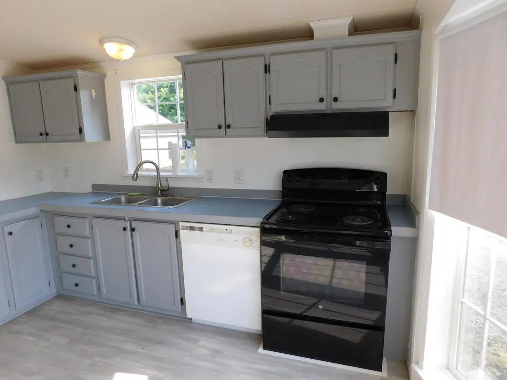 58 Fleming Street Lincoln ME 04457