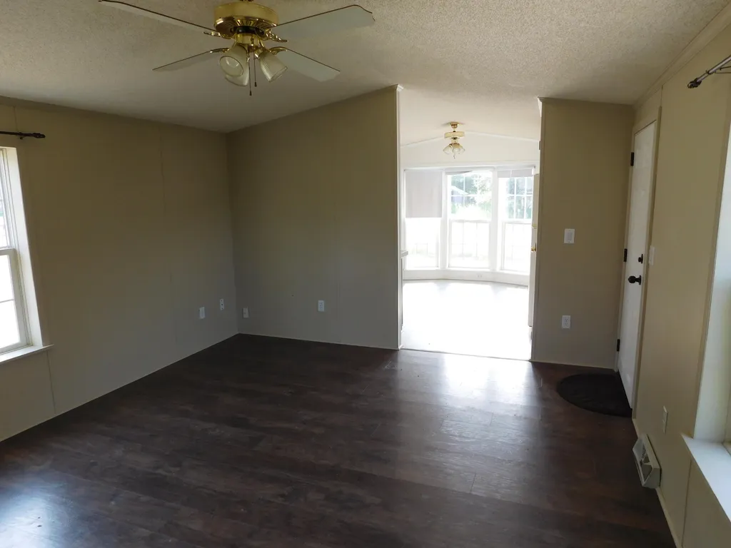 58 Fleming Street Lincoln ME 04457