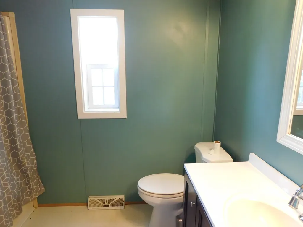 58 Fleming Street Lincoln ME 04457