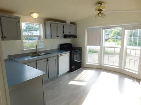 58 Fleming Street Lincoln ME 04457