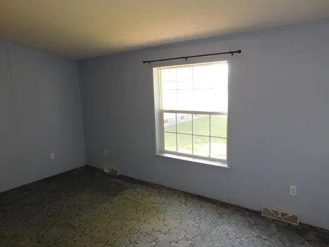 58 Fleming Street Lincoln ME 04457