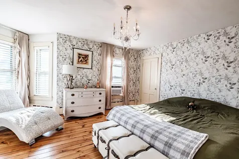39 Park Street Paris ME 04281