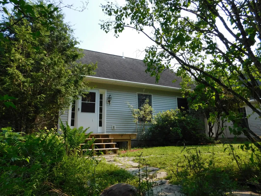 235 Nicolin Road Ellsworth ME 04605