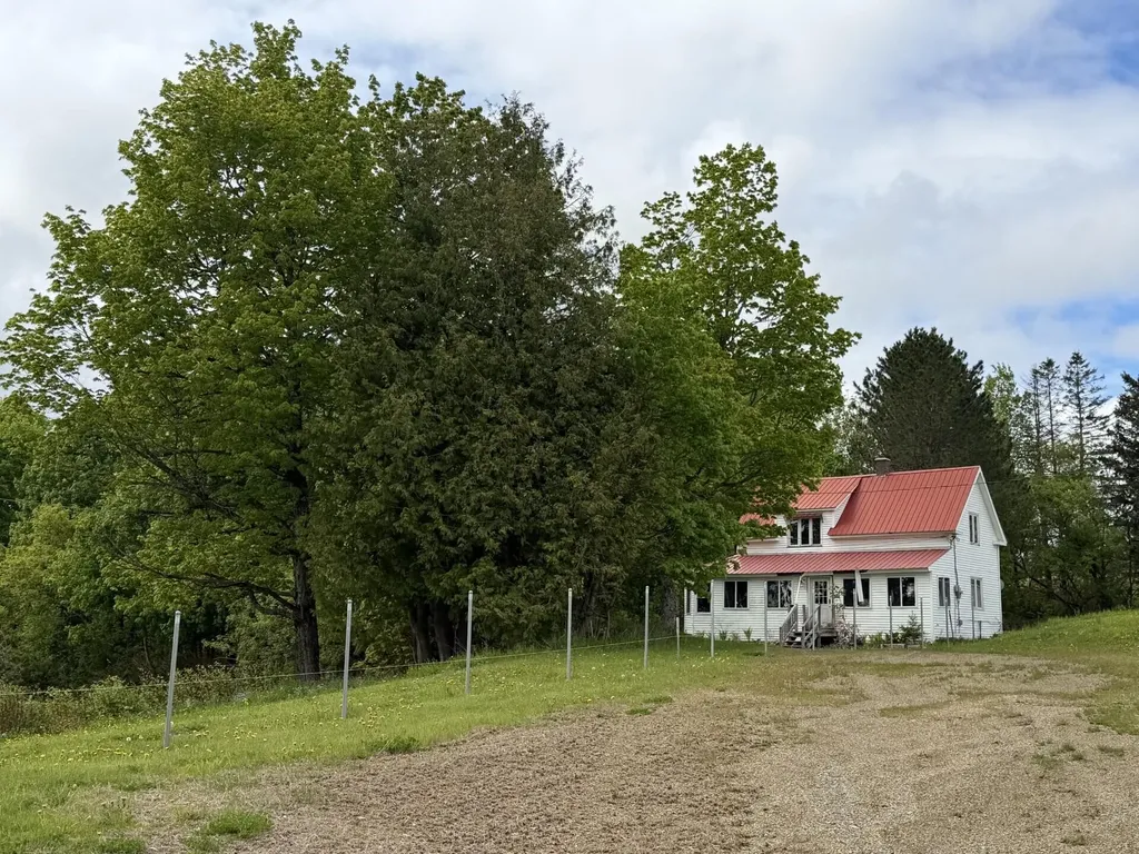 25 Robinson Road Blaine ME 04734