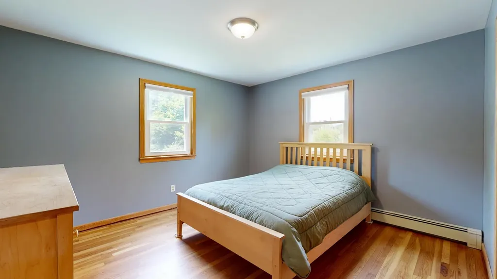 4 Belleview Avenue Lewiston ME 04240