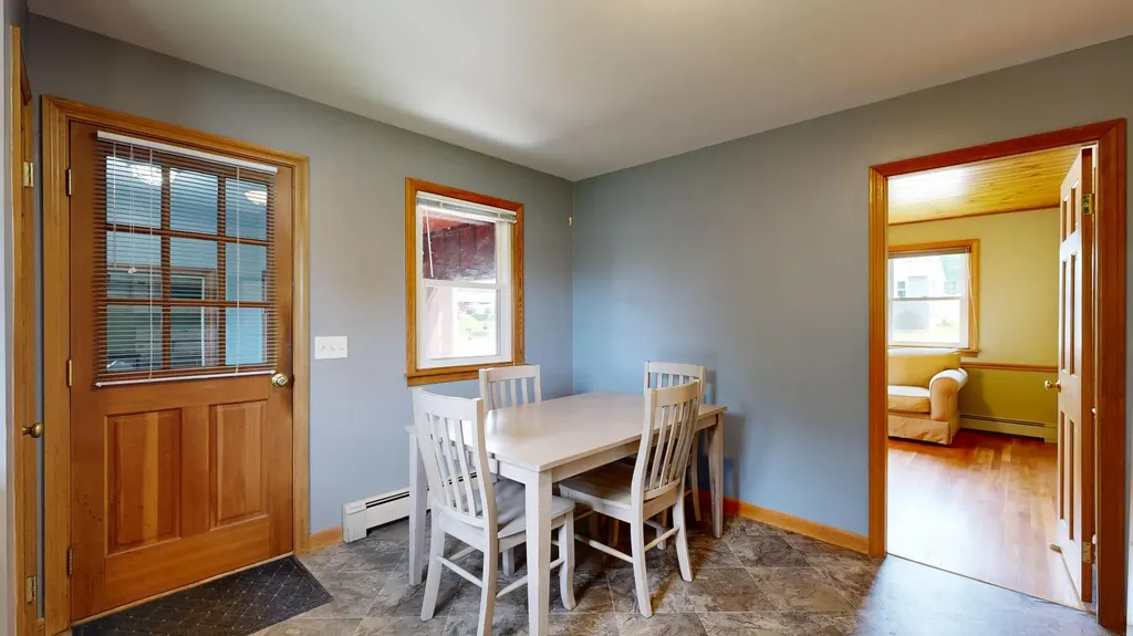 4 Belleview Avenue Lewiston ME 04240