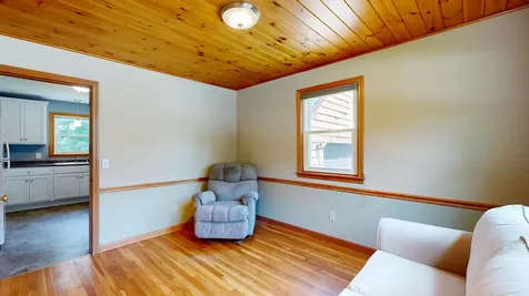 4 Belleview Avenue Lewiston ME 04240