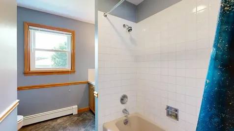 4 Belleview Avenue Lewiston ME 04240