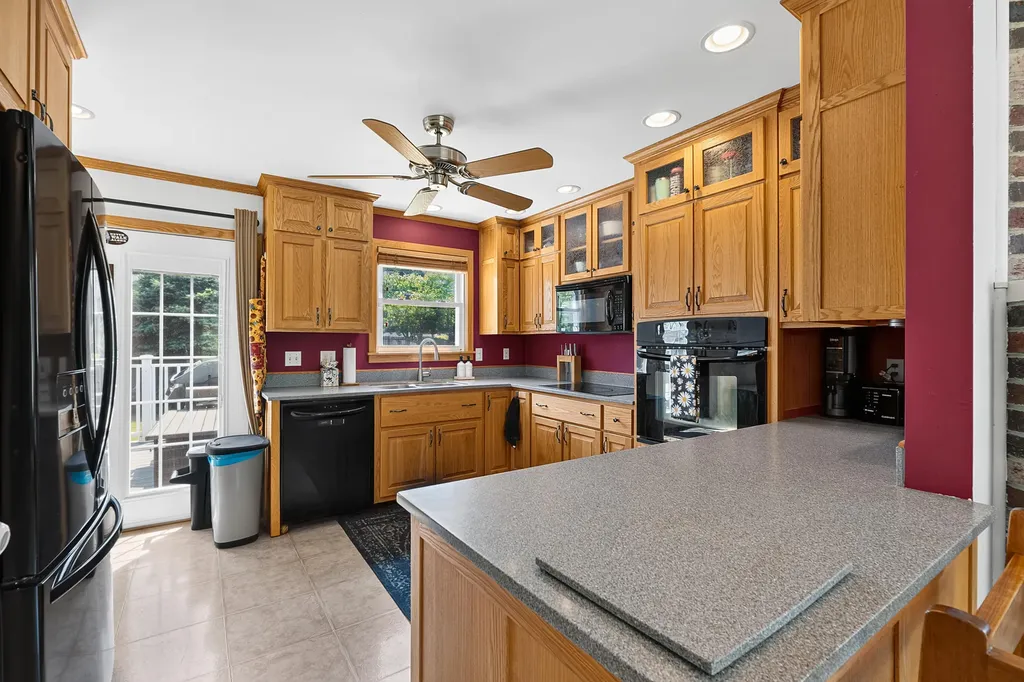 9 Poplar Drive Brunswick ME 04011