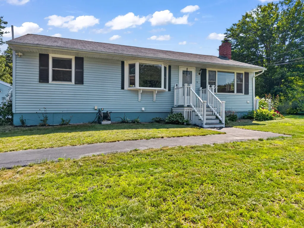 9 Poplar Drive Brunswick ME 04011