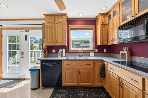 9 Poplar Drive Brunswick ME 04011