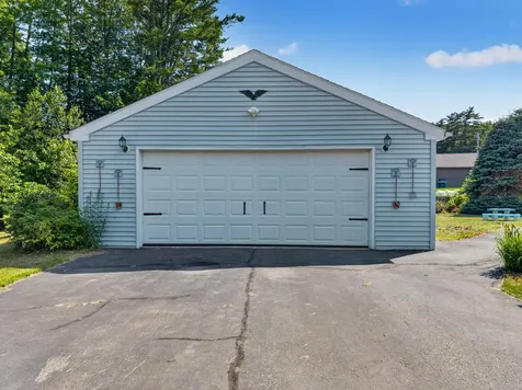 9 Poplar Drive Brunswick ME 04011