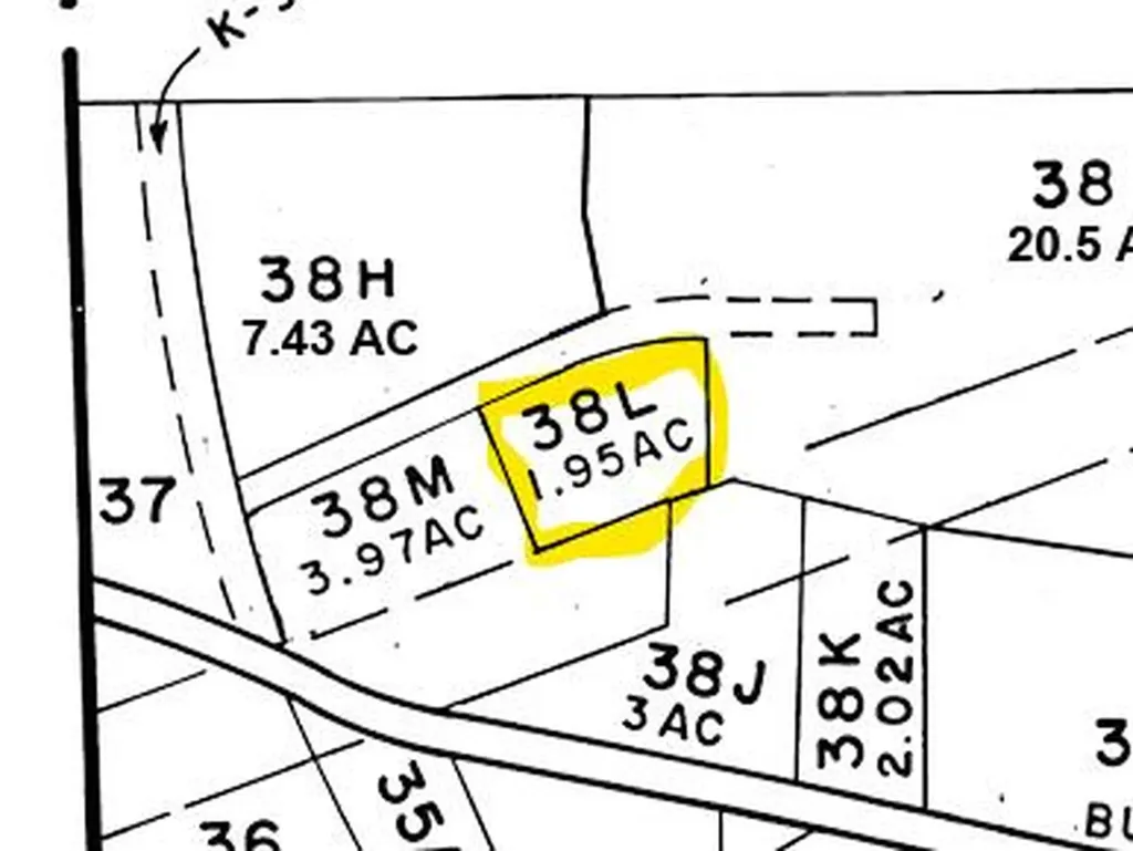 27 Beech Nut Lane Wales ME 04280