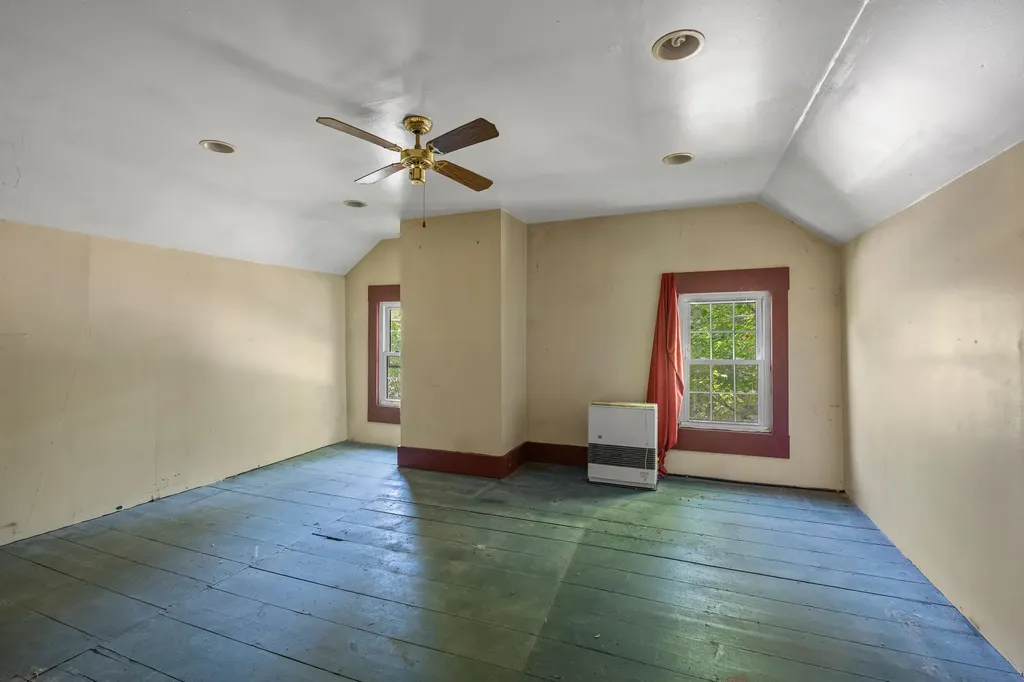 65 Lewiston Road New Gloucester ME 04260