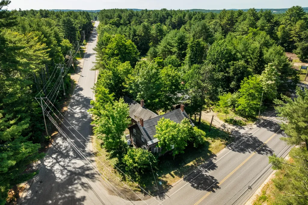 65 Lewiston Road New Gloucester ME 04260