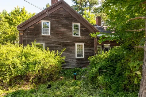 65 Lewiston Road New Gloucester ME 04260