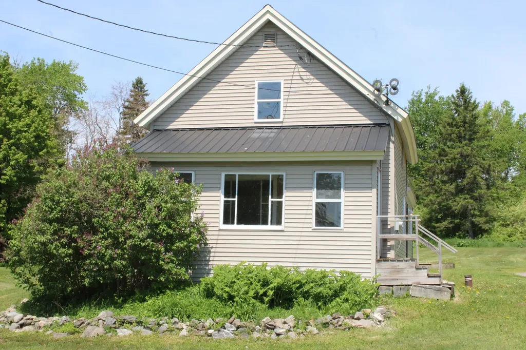 147 Washburn Street Caribou ME 04736