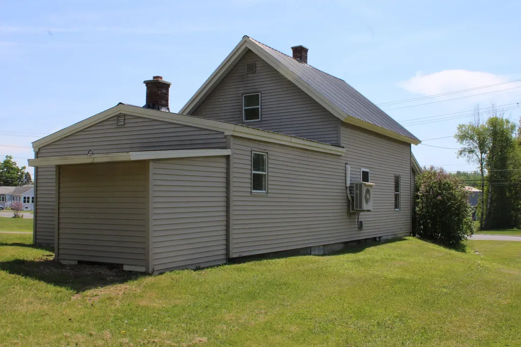 147 Washburn Street Caribou ME 04736