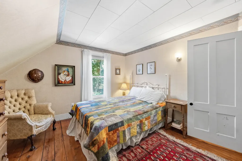 77 Main Street Warren ME 04864
