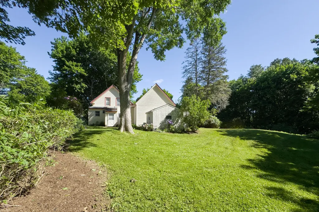 77 Main Street Warren ME 04864