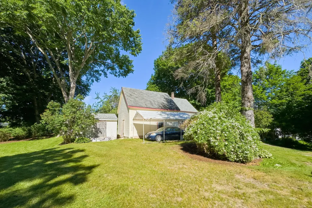77 Main Street Warren ME 04864