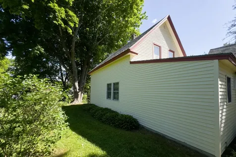 77 Main Street Warren ME 04864