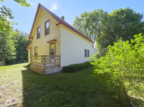 77 Main Street Warren ME 04864