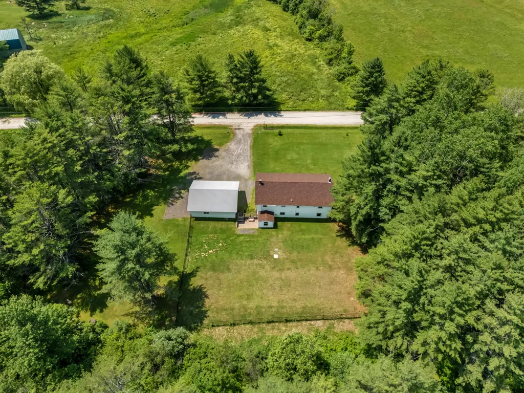 39 Patterson Road Pittston ME 04345