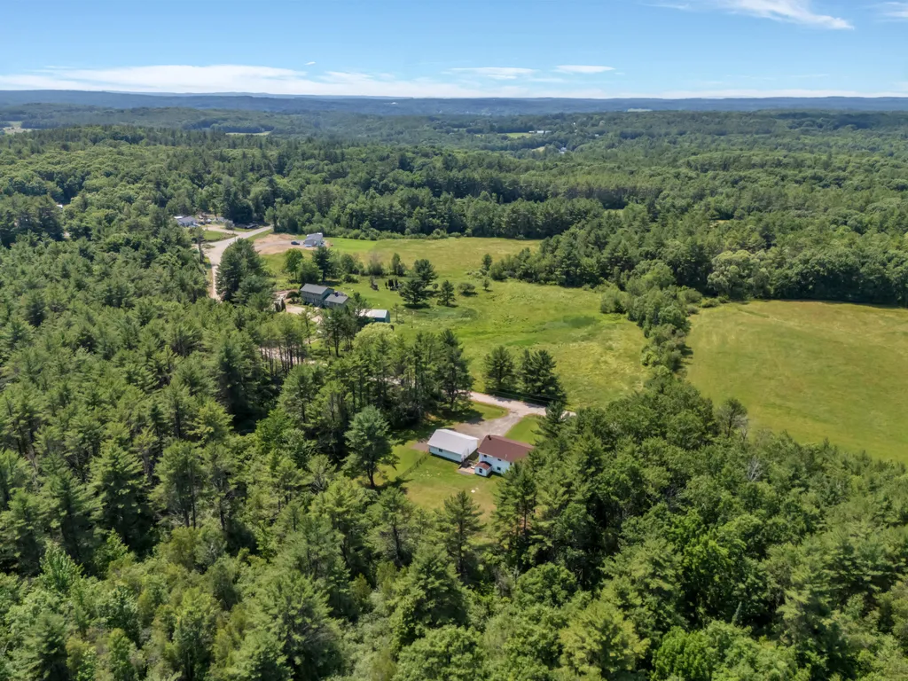 39 Patterson Road Pittston ME 04345