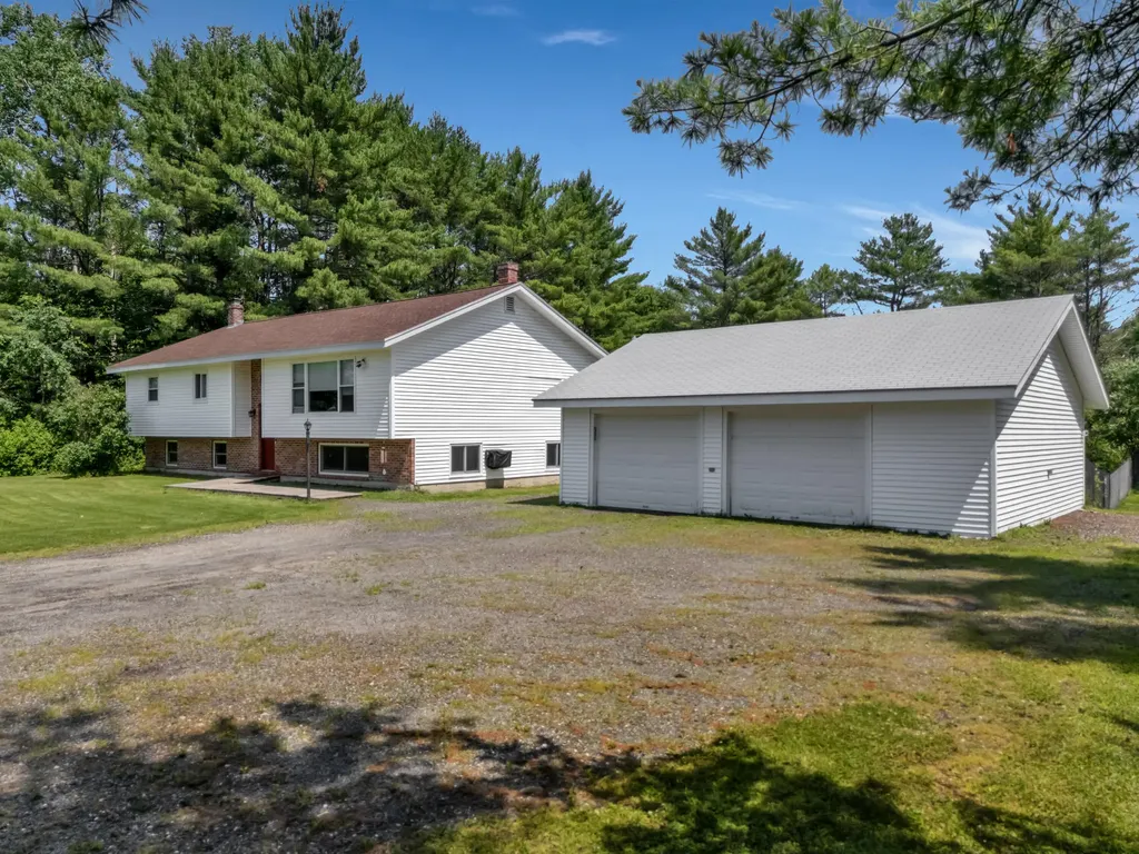 39 Patterson Road Pittston ME 04345
